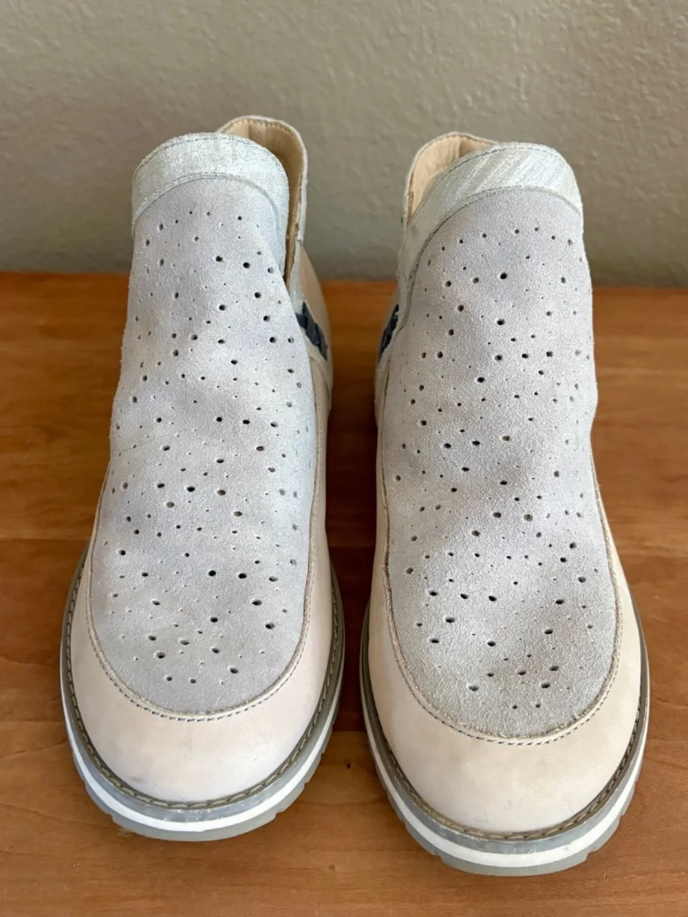 Emu Australia Sufi Dove Gray Casual Ankle Boots Womens size 8